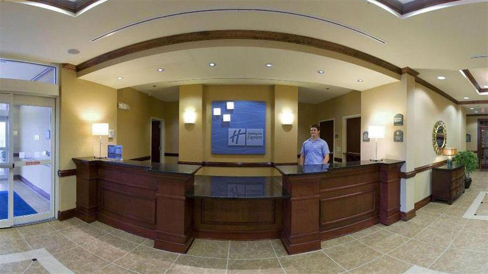 Holiday Inn Express Hotel & Suites Millington-Memphis Area By Ihg Exterior foto