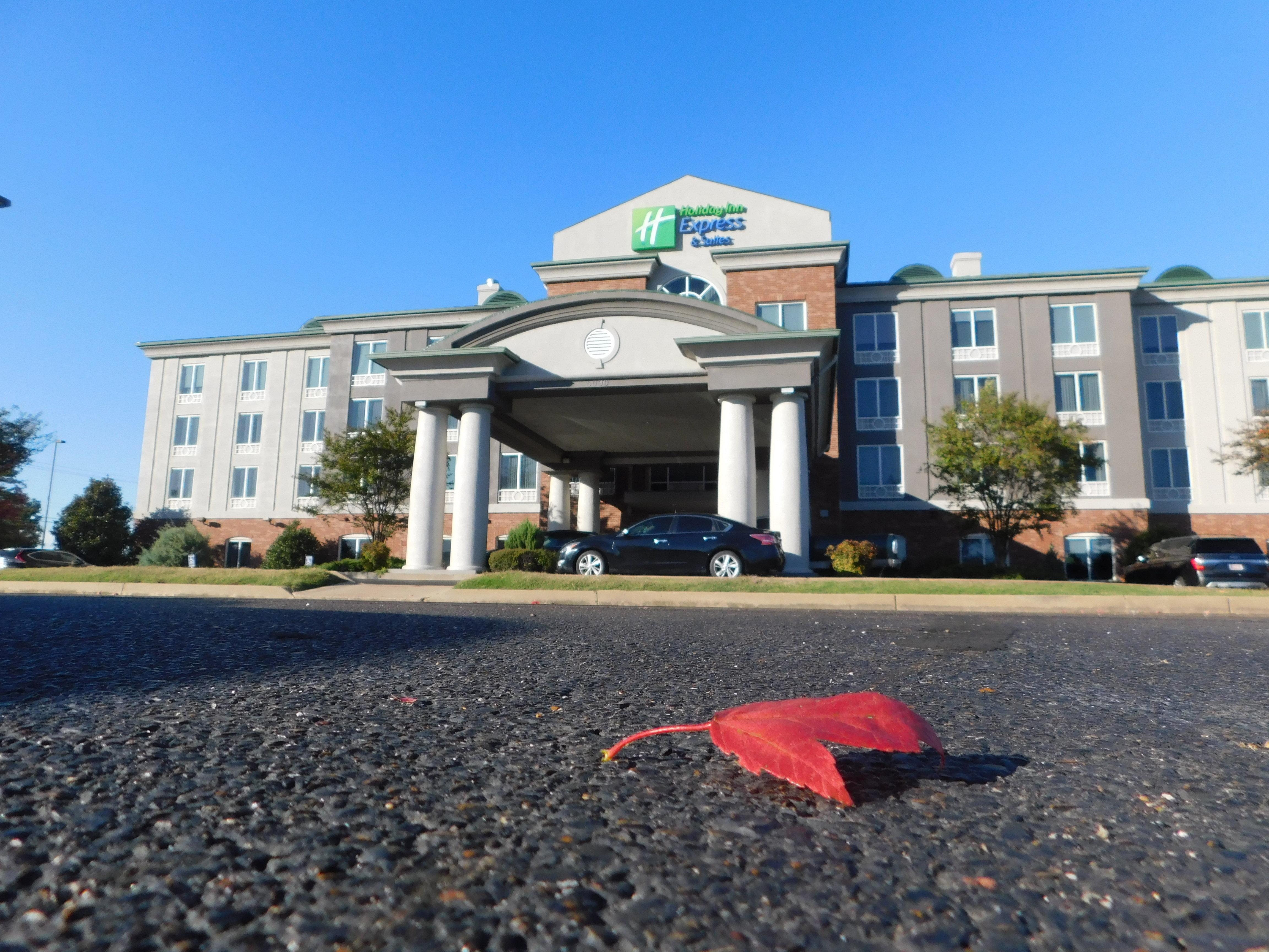 Holiday Inn Express Hotel & Suites Millington-Memphis Area By Ihg Exterior foto